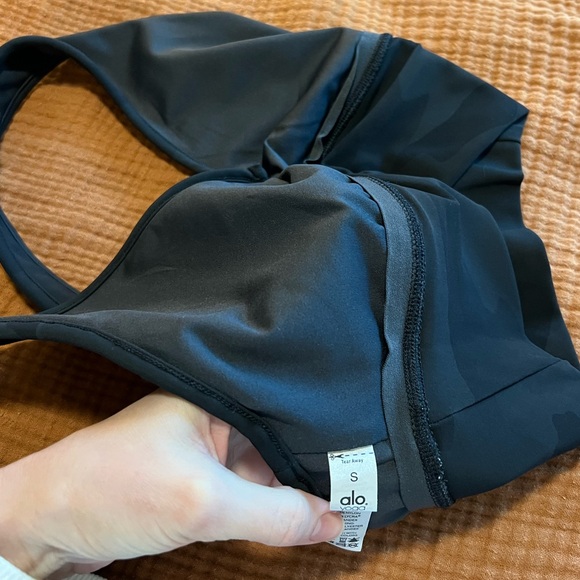 ALO Wild Thing Bra - Picture 5 of 5